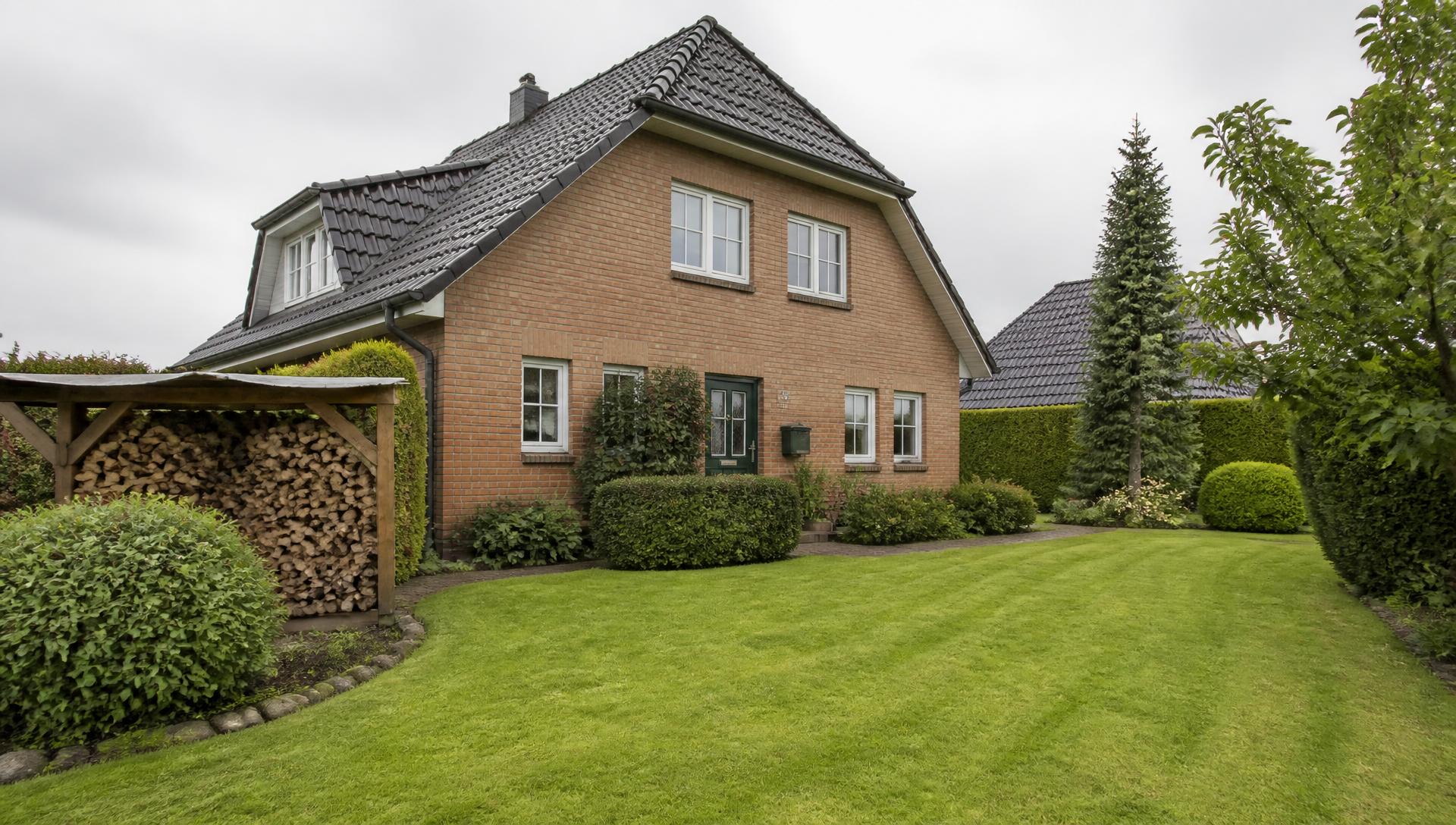 Gepflegtes Haus mit Garten in Norddeutschland